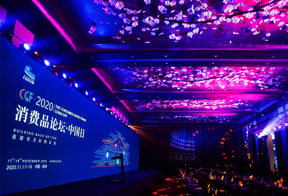 多角度多維度的會(huì)場燈光設(shè)置